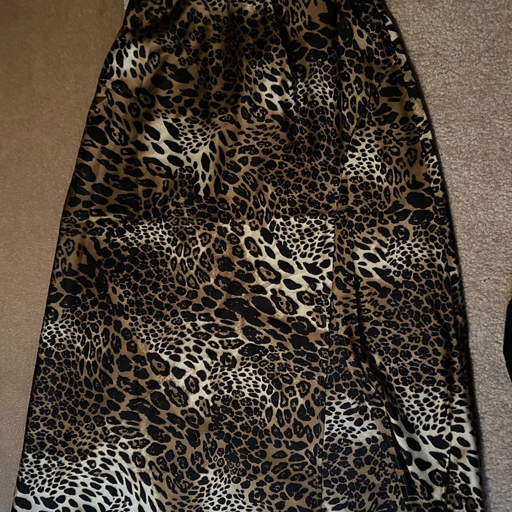 Francesca's Collections Animal Print Maxi Skirt